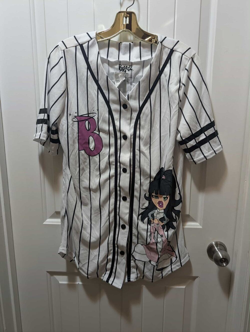 NEW! Bratz Dolls Juniors Baseball Jersey Top Short Sleeves Size L Pink Black